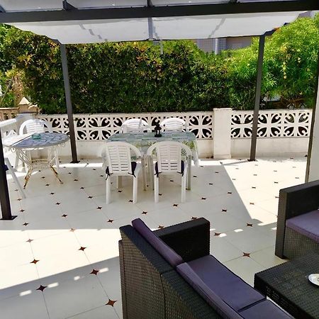 데니아 Adosado De 140M2 Con Terraza A 50 M De La Playa 빌라 외부 사진